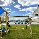 Countyside Retreat Six Bedroom With Pool فيلة Gruda