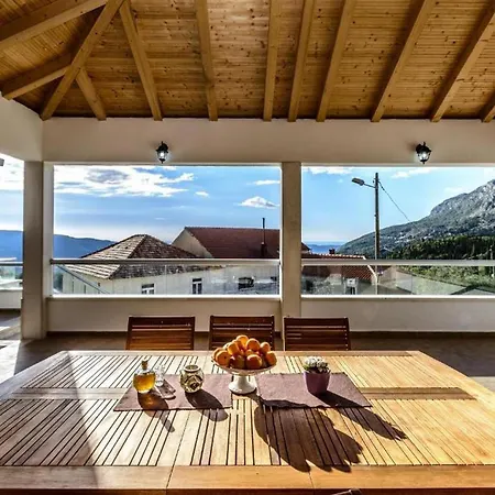 Countyside Retreat Six Bedroom With Pool Villa *