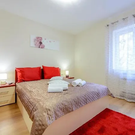 Countyside Retreat Six Bedroom With Pool Villa Gruda